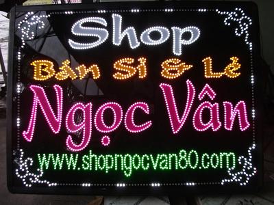 Bảng hiệu Shop Ngọc Vân  nghệ thuật