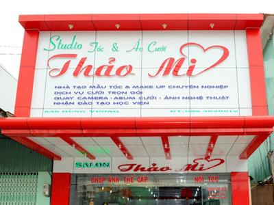 Bảng hiệu Shop Thảo Mi  phá cách